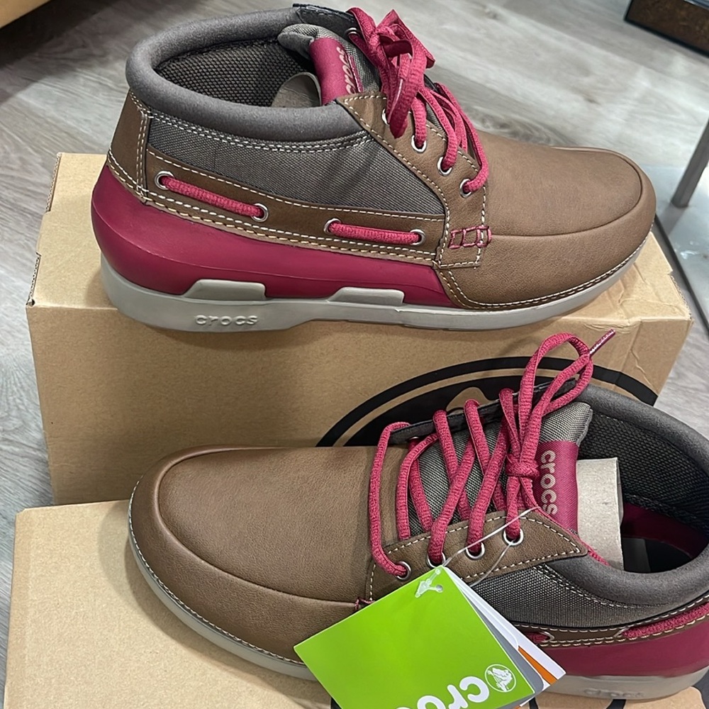 Crocs Beach line Boat Chukka Hazelnut Brick Red Men’s Shoes NEW